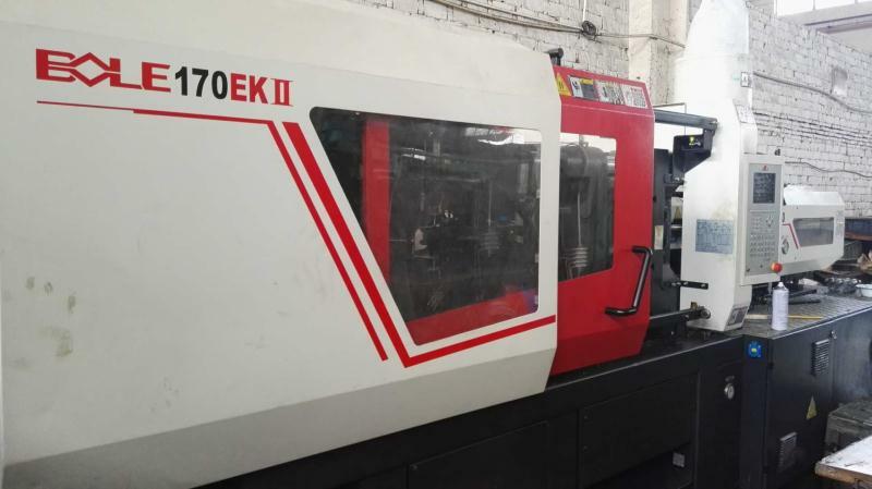 塑料周轉箱生產(chǎn)車間